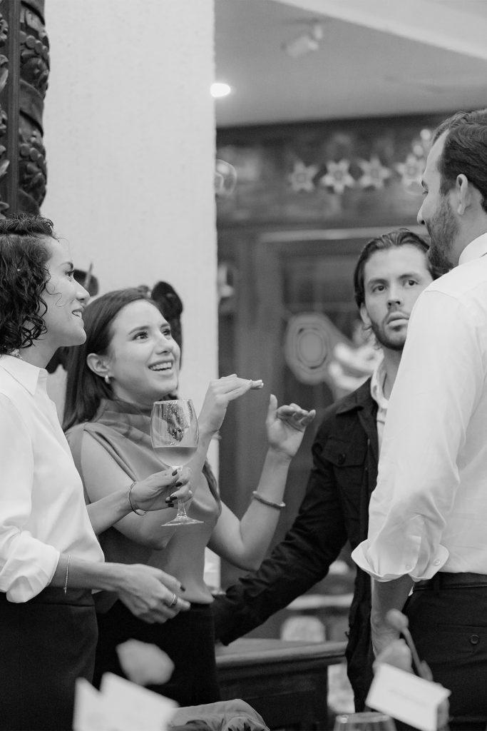 hortensia cc bienvenida 03 vertical bn